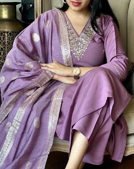 Trendy Fashion for Women Online – Shop Stylish Outfits